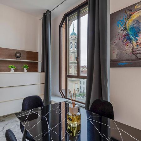 Milan Royal Suites - Duomo Santo Stefano Bagian luar foto