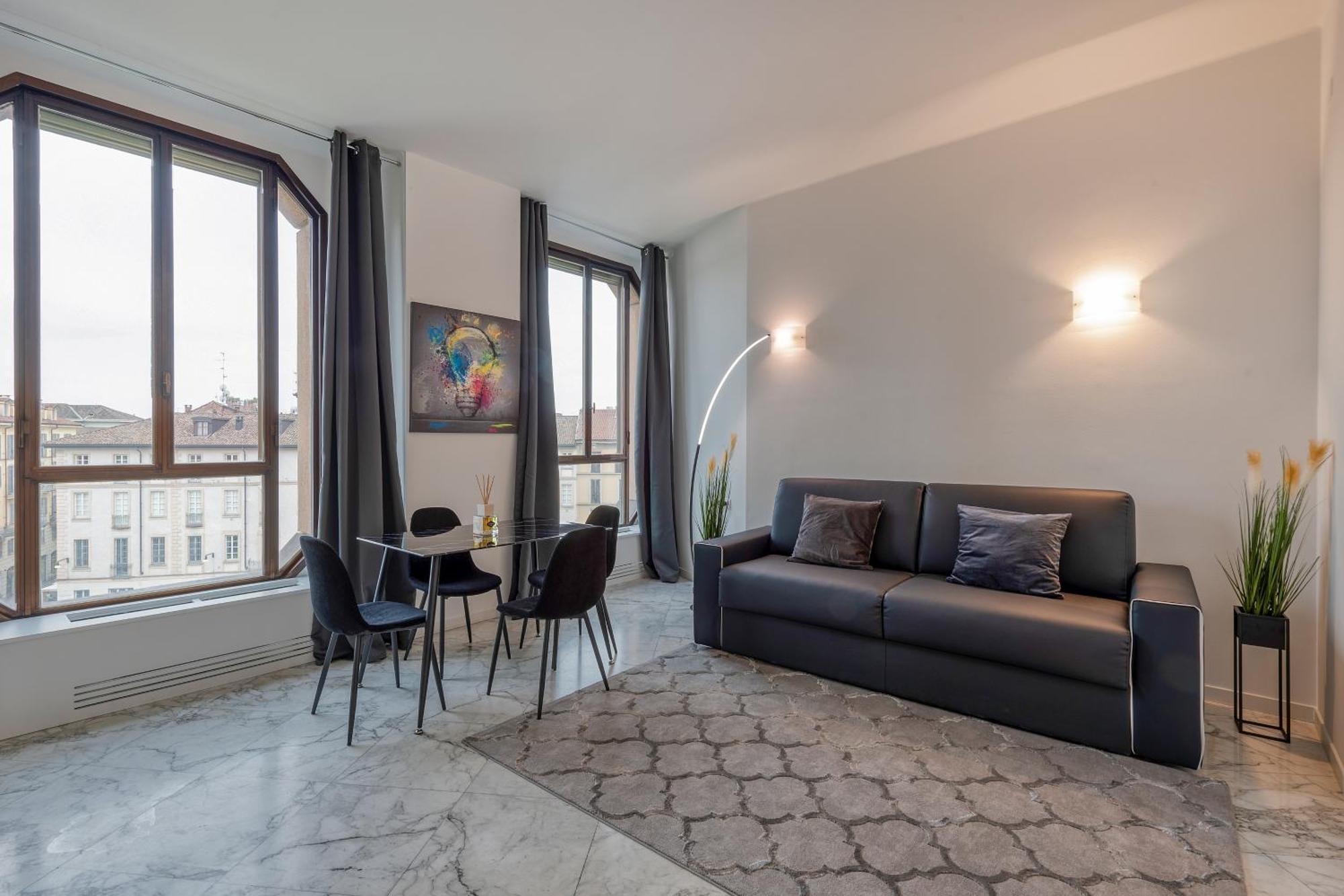 Milan Royal Suites - Duomo Santo Stefano Bagian luar foto